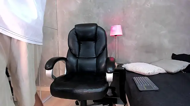 Jermon_Blake Chat XXX live