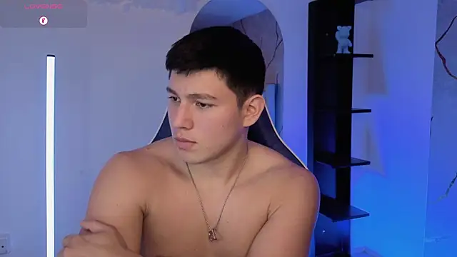 JamesCr_ – Naživo XXX chat