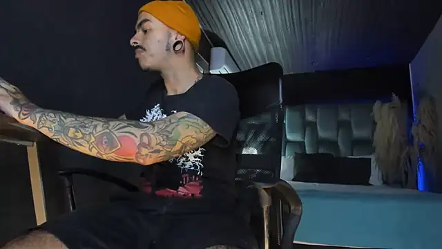 kaletattoo Live XXX Chat