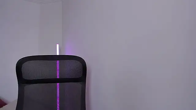 Živý XXX chat canelleGarces