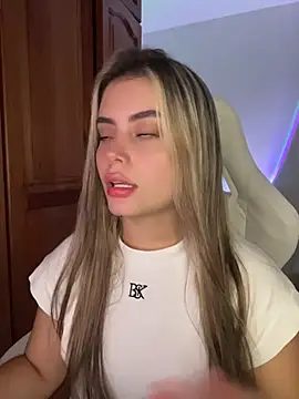 XXX chat uživo modela Miss_valeriaa