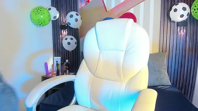 Živý XXX chat MadisonYoung000