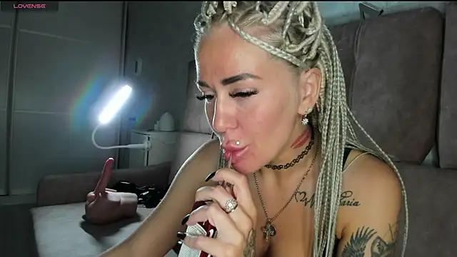 Kira_Key Chat XXX live