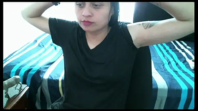 Negritatata লাইভ XXX চ্যাট