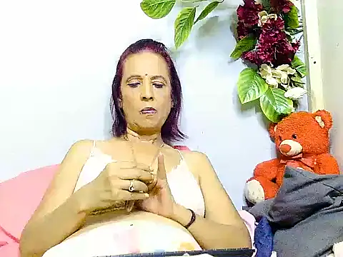 Hot_queen58: онлайн-секс-чат