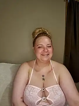 دردشة Jaclynnbaby الجنسية المباشرة