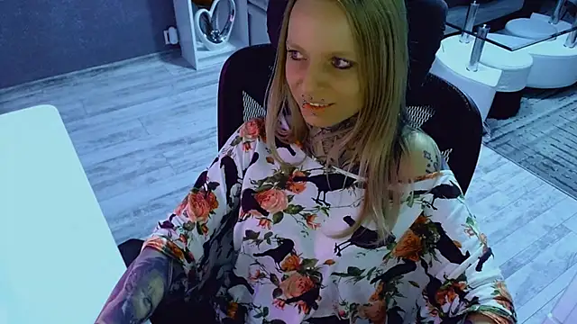 InesGoldn Live XXX chat