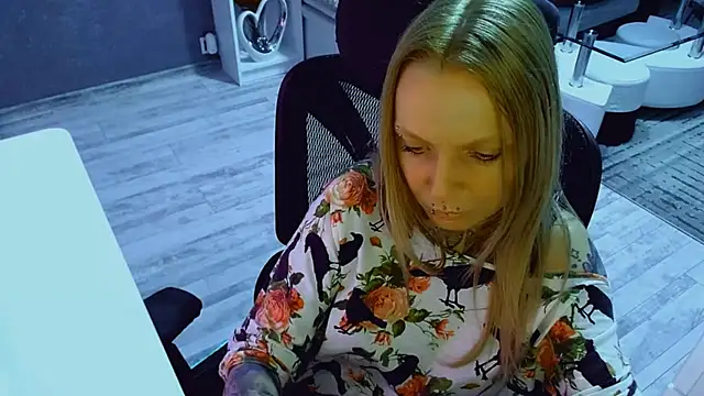 InesGold 라이브 XXX 채팅