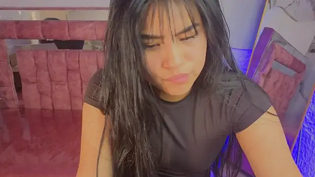 Chat +18 de Paulette_v ao vivo