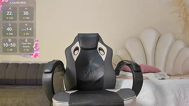 MaximusClark লাইভ XXX চ্যাট