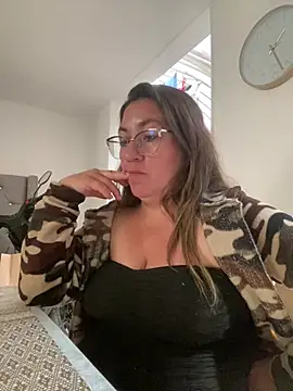 SCARLET-20's Live XXX Chat