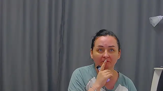 Viktoriafayx's Live XXX Chat