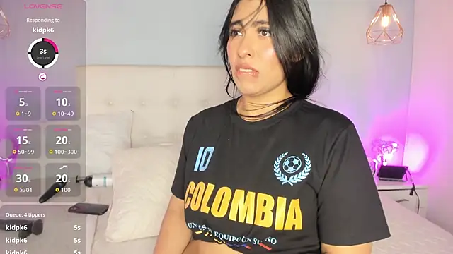 Chat +18 de Anny_mayyer ao vivo