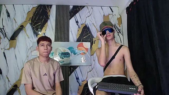 KING_LOVERS1 Chat XXX live
