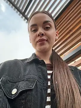 KristiRich XXX чат на живо