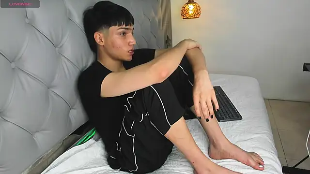 SamBlack_ Live XXX-chat