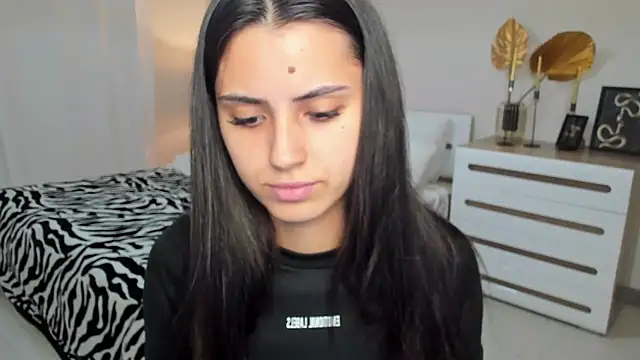 Jasmine_Stewart's Live XXX Chat