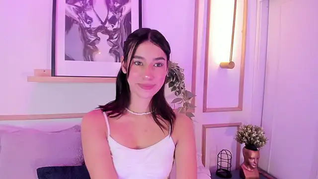Nanami_ Adlı Modelin Canlı XXX Sohbeti