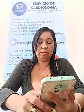 Catalina--14's Live XXX Chat