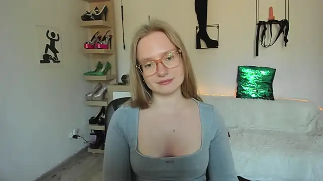 NancyHottie Live XXX Chat