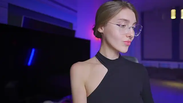 CassiaBlade1 라이브 XXX 채팅