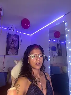 SamathaMay 라이브 XXX 채팅