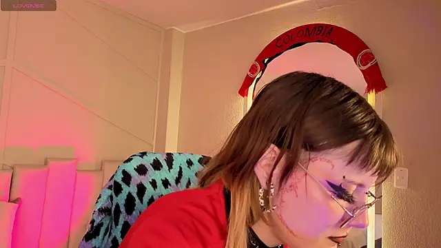 Rossiee_huntt Live XXX Chat