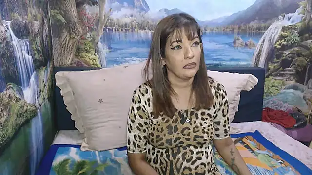 indianaqua élő XXX-chatje