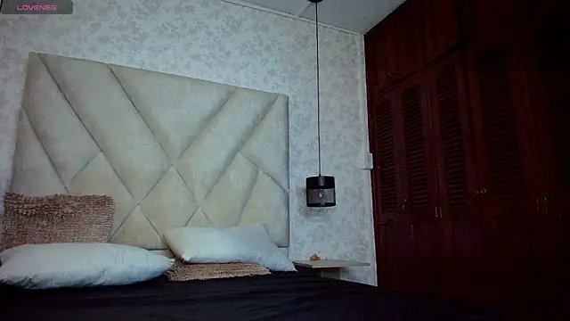 XXX chat uživo modela AmbarRaj