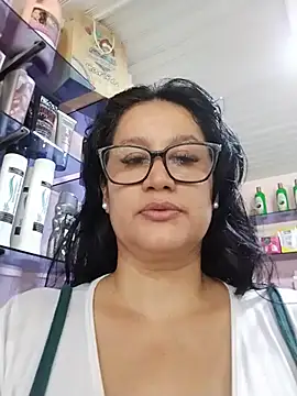 keilymadam's Live XXX Chat
