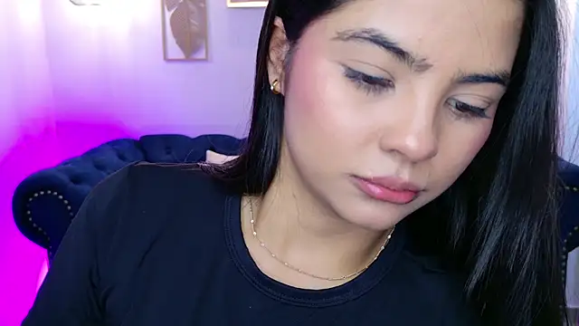 Layla_Breezee Chat XXX live