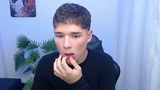 Mattass18 Webcam show