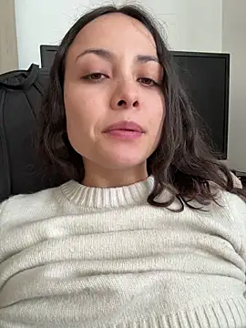 Megan_Rodrigo Live XXX Chat