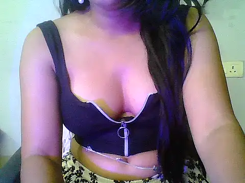 Saxy_Mony002's Live XXX Chat
