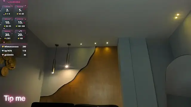 CorinneRusso XXX чат на живо