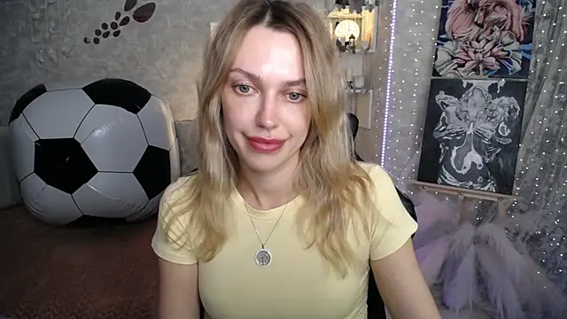 NickyAdamidi Live XXX-chat