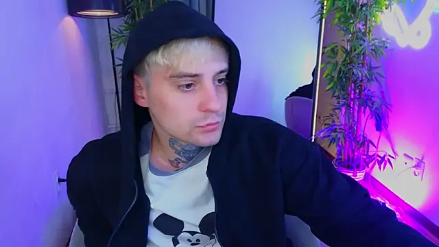 Chat XXX en directo de drillfi11