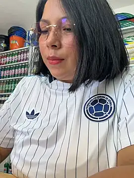 ISABELLA__LUNA Live XXX Chat