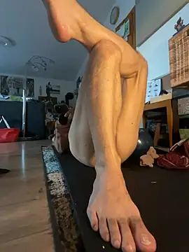 Yogirebell Live XXX-chat