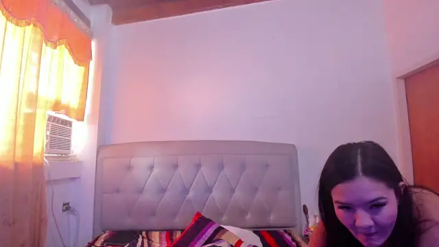 Maxine_Blue 라이브 XXX 채팅
