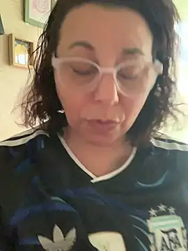 LupitaHaze Chat XXX in diretta