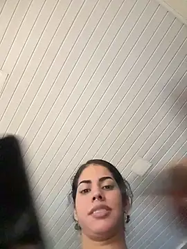bruxinha01's Live XXX Chat