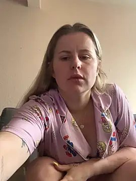 taylor-b live XXX chat