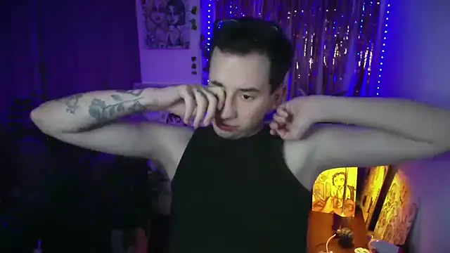 Živý XXX chat Moon_boyy