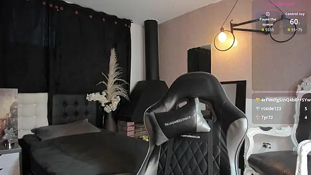 Vicky_Angeel live XXX chat