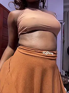Nottynadiaa's Live XXX Chat