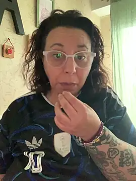 LupitaHaze Chat XXX in diretta