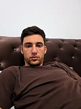 Chat +18 de ThickJacob ao vivo