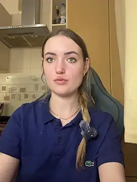 XXX chat uživo modela Lisanta