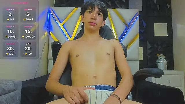 KaitoNoir Chat XXX in diretta